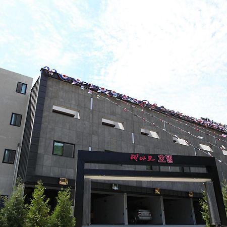 Drive In Hotel Tiamo Pocheon Exteriör bild